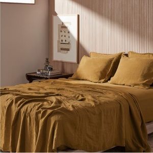 Parachute Linen Fitted Sheet - Ochre